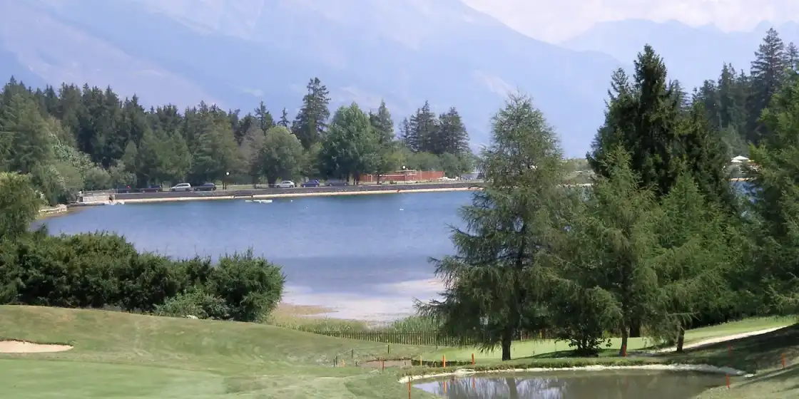 Representative mountain golf landscape - no verified photograph of Bali Handara Golf is available